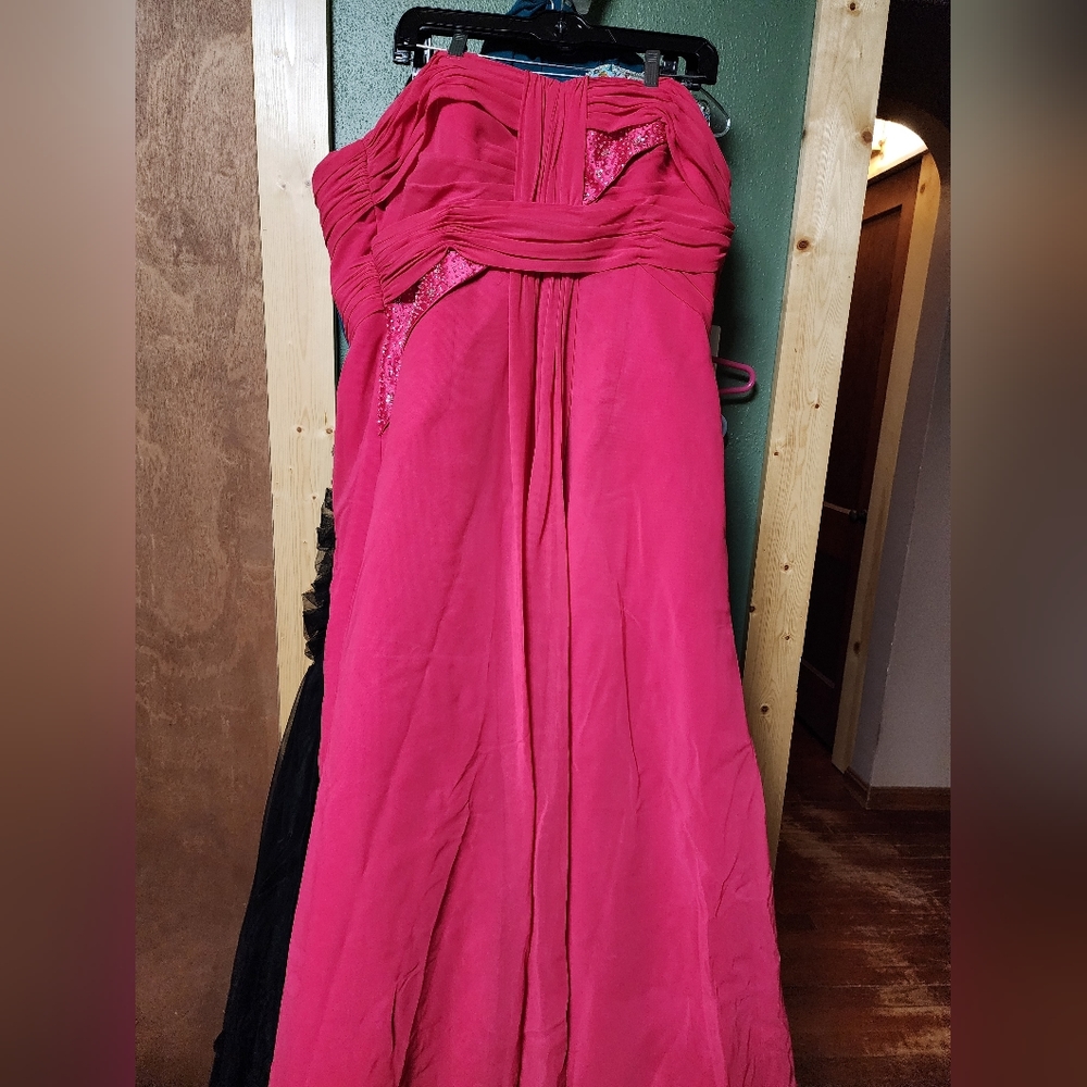 Prom dress size 16 corset back. Knee length unless short like me